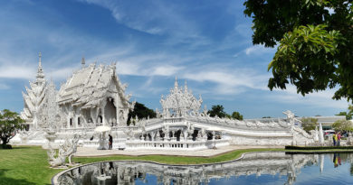 White Temple Chiang Rai - diego cabraitz arena